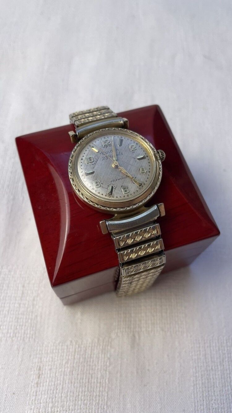 Vintage 1960s Watch10K Gold Bulova 23 Jewel M1 1961 F198902 Self Winding RGP Run